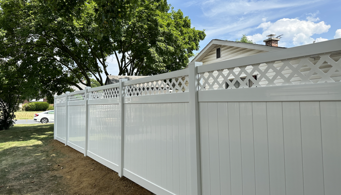 lattice fence, vinyl fence, vinyl fencing, privacy fencing